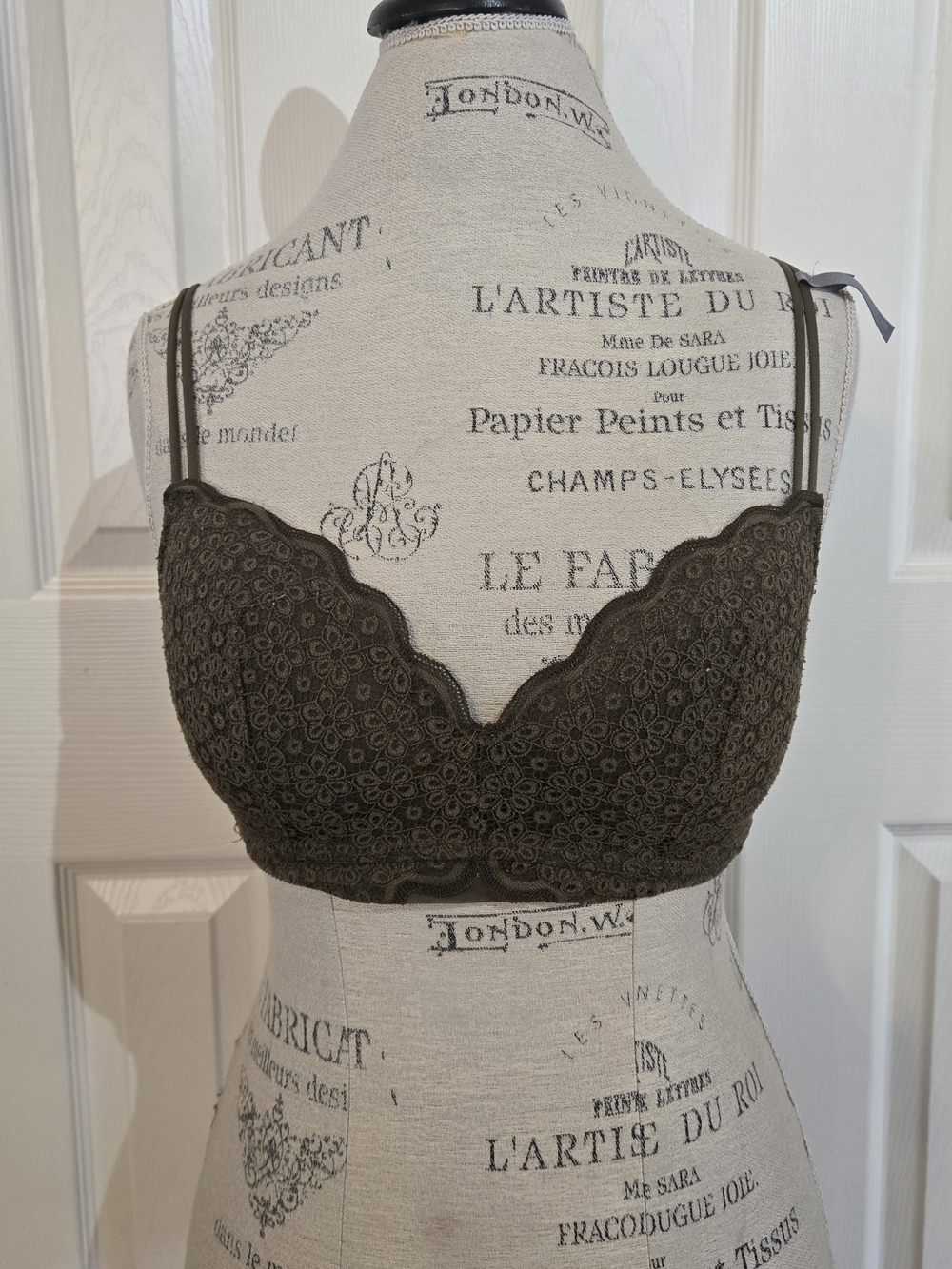 Aerie Wireless Bra Olive Color 32D